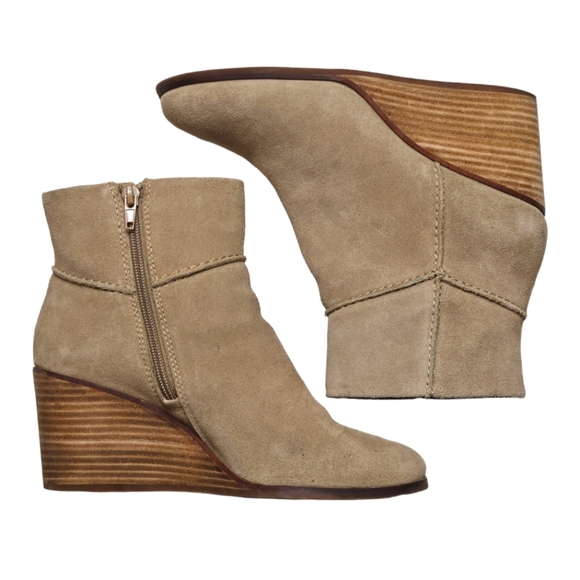 Lucky Brand Shoes - Lucky Brand Zollini Ankle Boots 7.5 Tan Suede